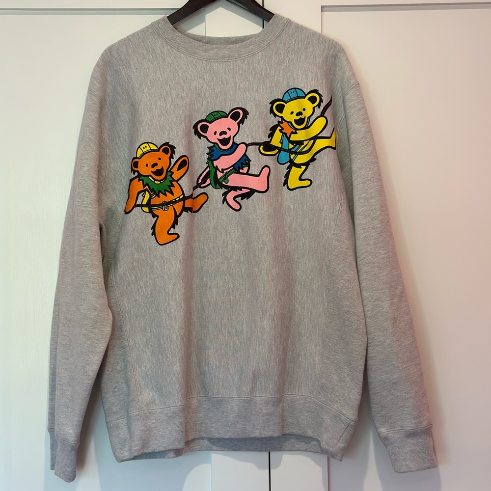 NWOT L Chinatown Market Grateful Dead Sweatshirt